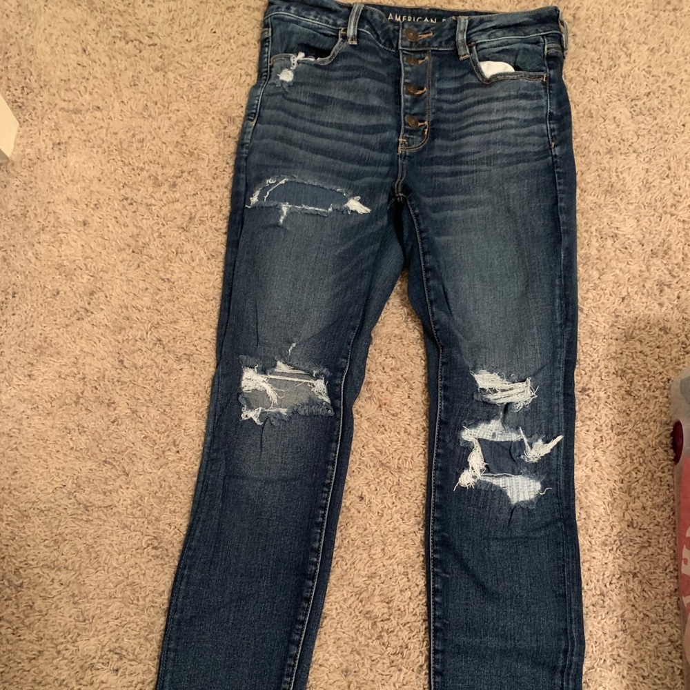 American eagle ripped jeans